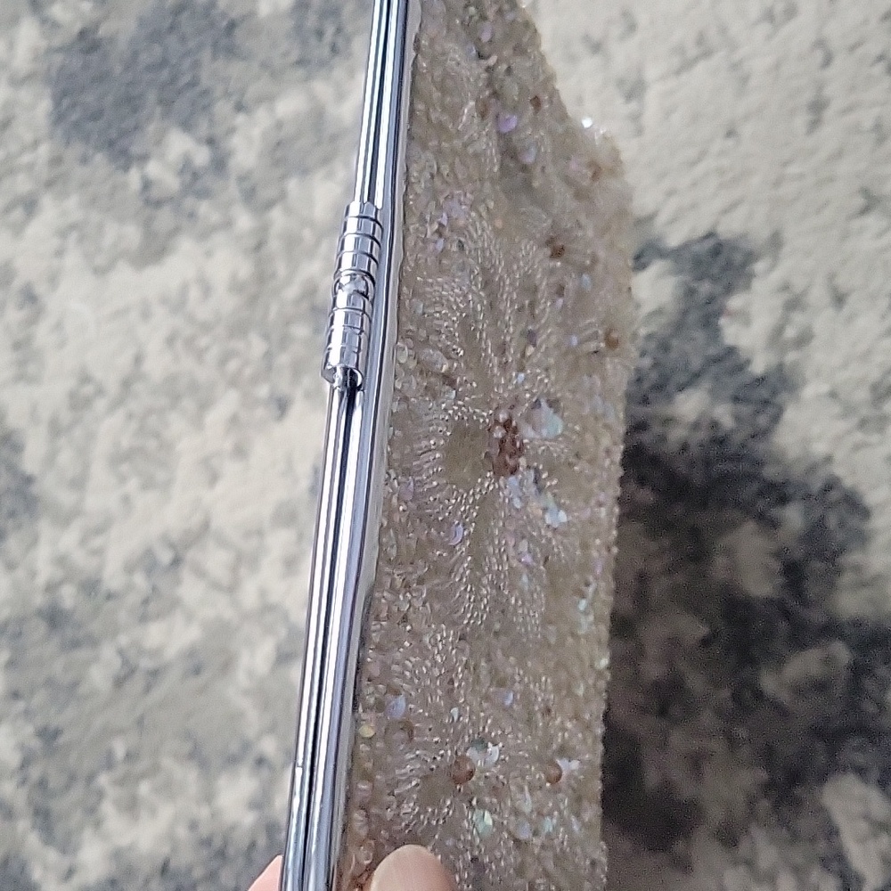 Vintage Elegant Cream Beaded Clutch - Picture 6 of 11